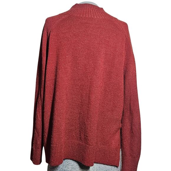 Banana Republic Long Sleeve Sweater Size Large - Picture 2 of 4